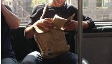 Lecturi urbane în metrou