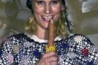 Teatru:”Povestea pulii,” la Cafe DeKO