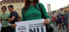 Versurile premiatei USR Cluj, Oana Boc, potpuriu de vorbe goale