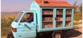 Profu’ cu bibliomobilul